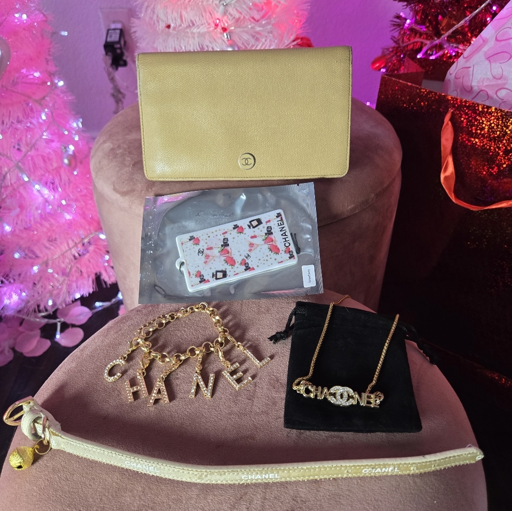 PC1 - Handmade Cat Collar Upcycled From Chanel Ribbon